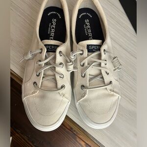 Sperry Crest Vibe Sneakers NWOT!